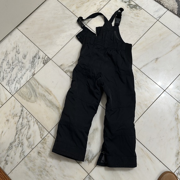 GAP black snowsuit. Excellent condition - Picture 3 of 3